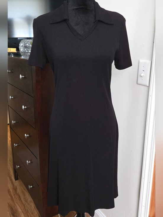 Ronni Nicole Dresses & Skirts - Vintage Ronni Nicole Black Polo Collar Dress V Neck Short Sleeve Size 8